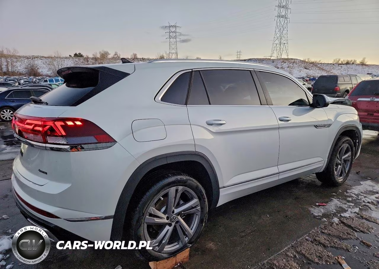 2024 Volkswagen Atlas Cross Sport Sel R-Line VIN:1V2AE2CA5RC262127 - 3