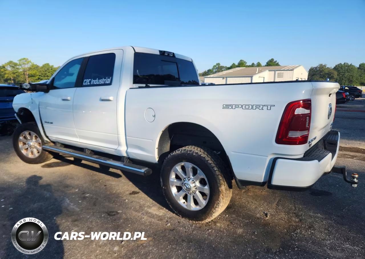 2024 Ram 2500 Crew Cab Larami VIN:3C6UR5FJ2RG347351 - 2