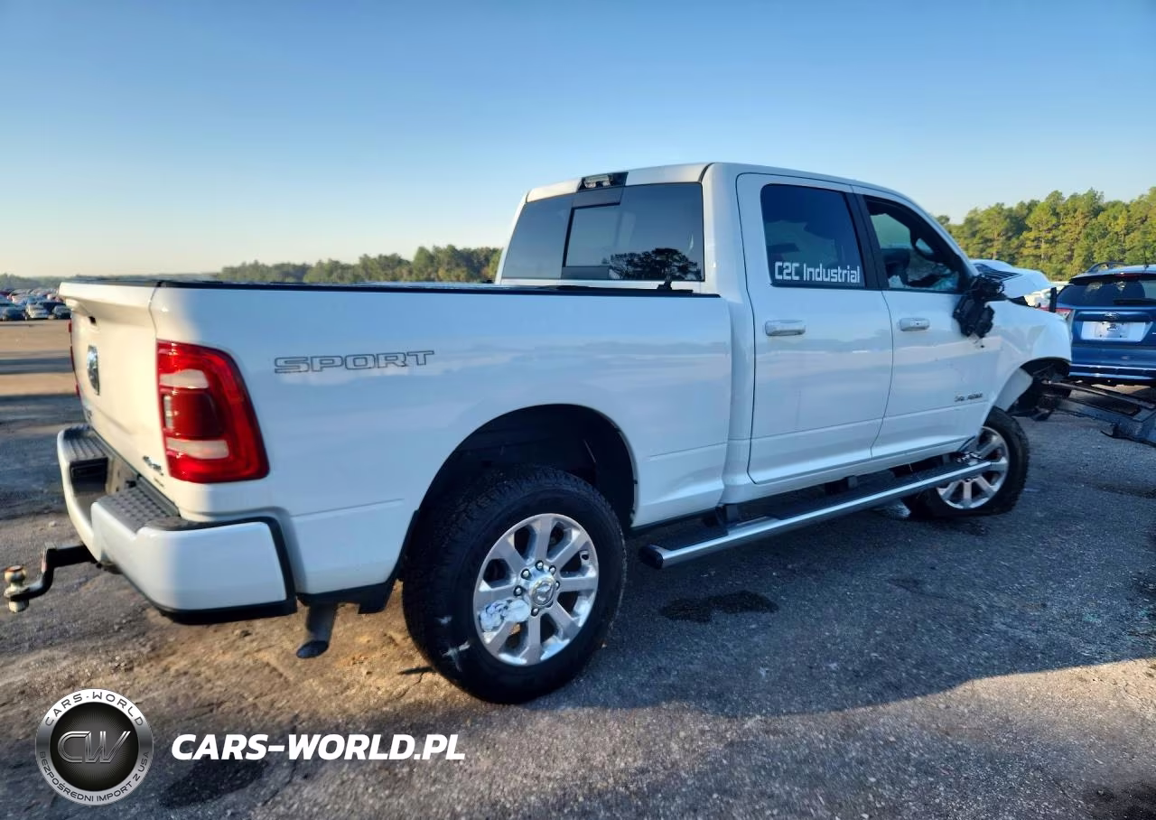 2024 Ram 2500 Crew Cab Larami VIN:3C6UR5FJ2RG347351 - 3