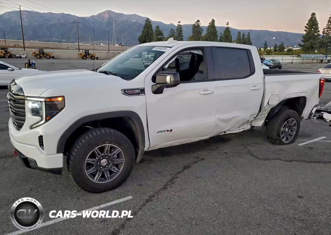 2025 GMC Sierra K1500 At4
