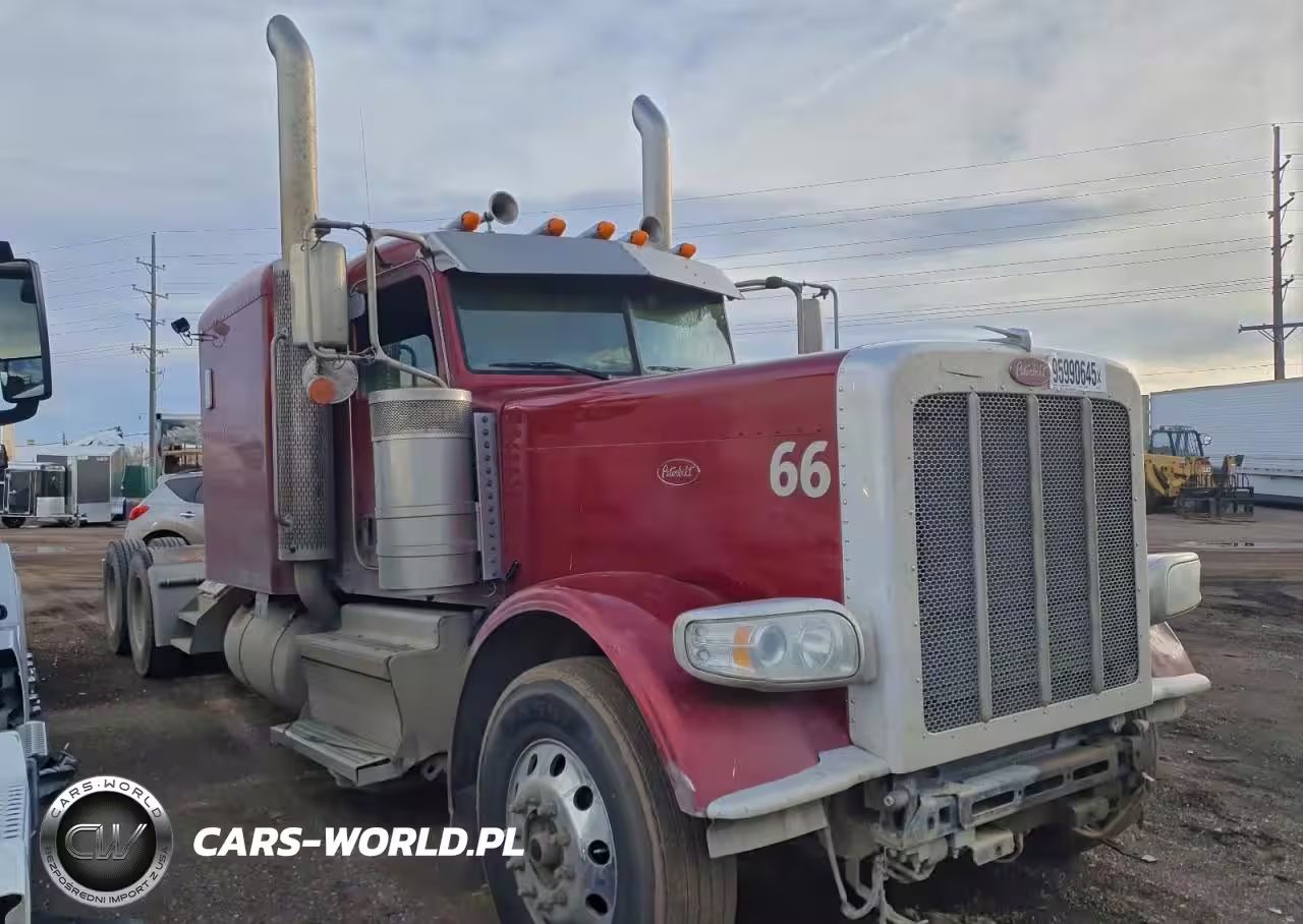 2019 Peterbilt 389 Semi Truck
