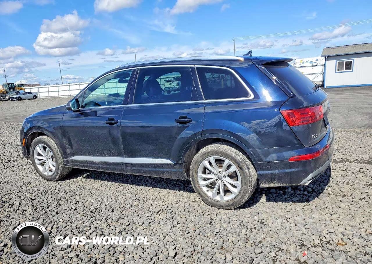 2017 Audi Q7 Premium VIN:WA1AHAF7XHD042844 - 2