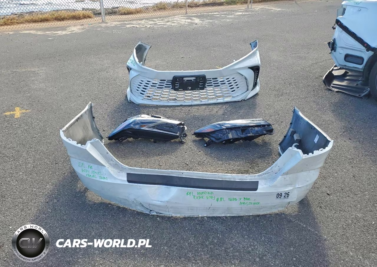 2025 Toyota Camry Xse VIN:4T1DAACK8SU054087 - 13