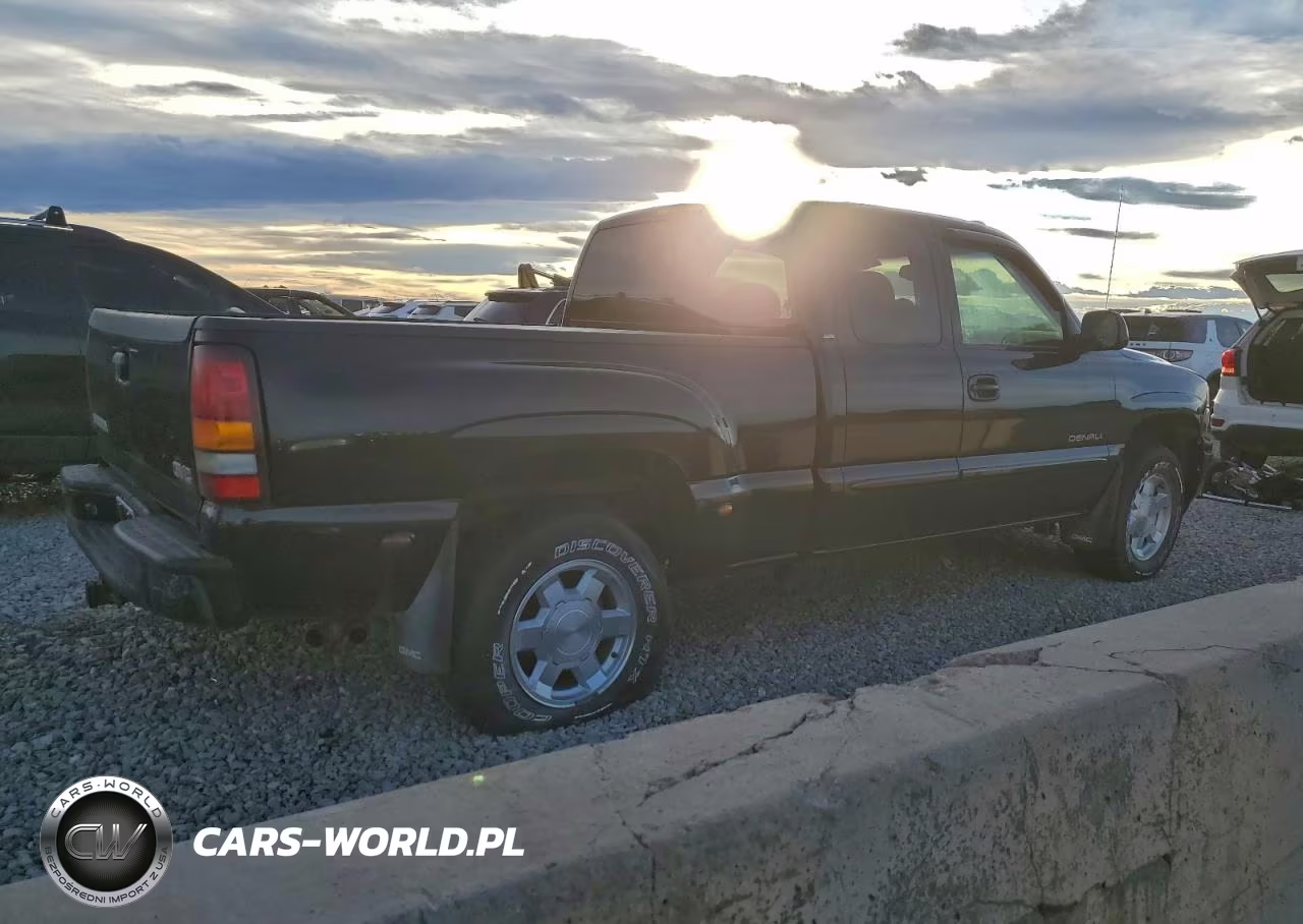 2003 GMC Sierra K1500 Denali VIN:2GTFK69U731158258 - 3