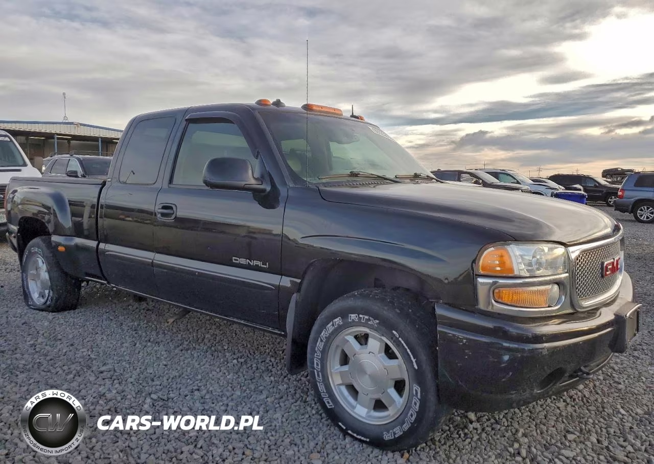 2003 GMC Sierra K1500 Denali VIN:2GTFK69U731158258 - 4