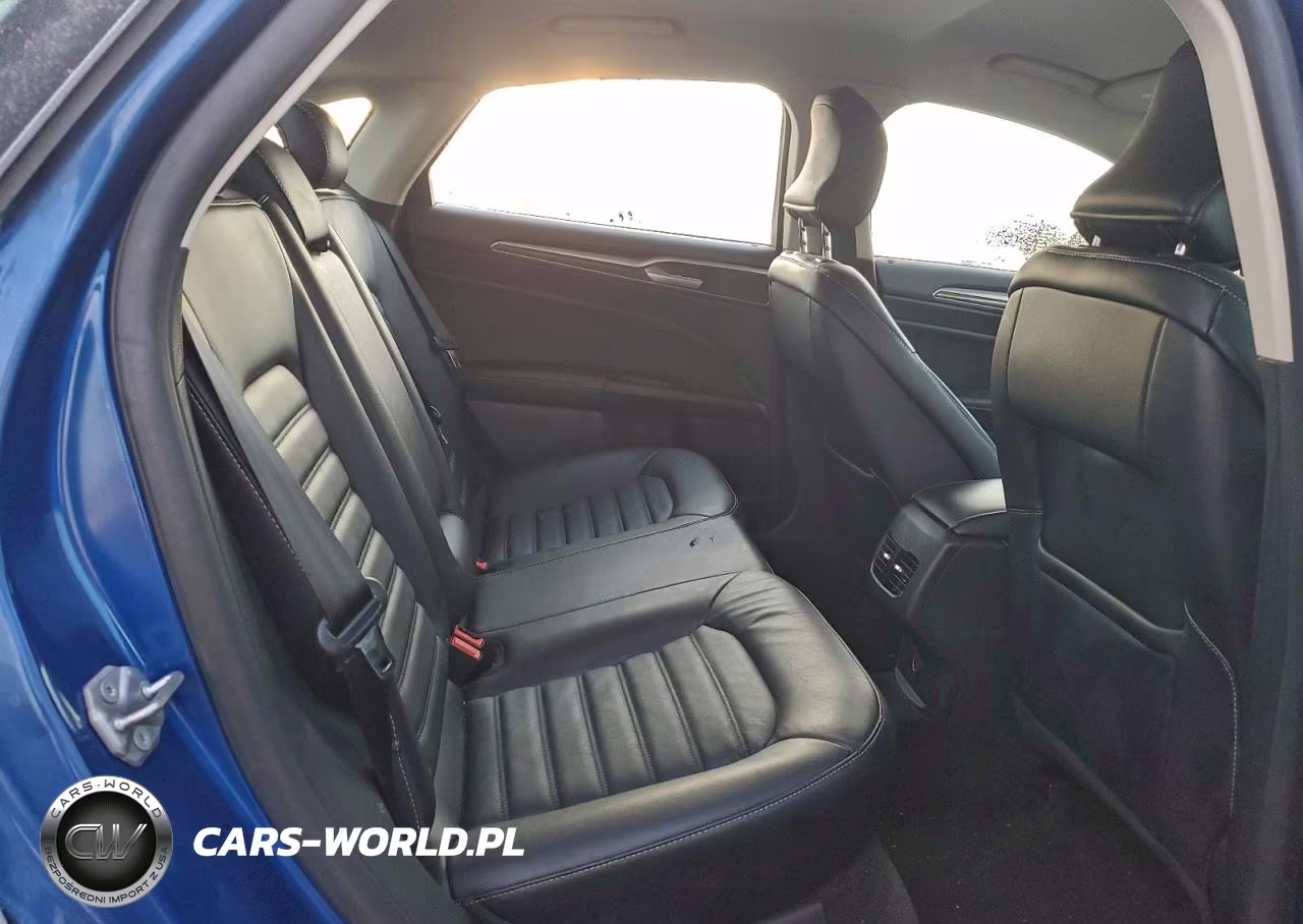 2018 Ford Fusion Se VIN:3FA6P0HD6JR127078 - 10