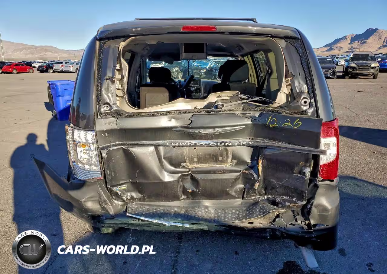 2011 Chrysler Town & Country Touring VIN:2A4RR5DG6BR719967 - 6