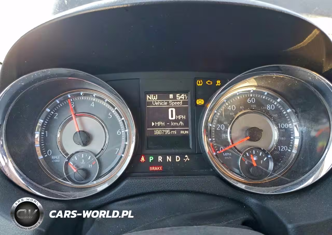 2011 Chrysler Town & Country Touring VIN:2A4RR5DG6BR719967 - 9