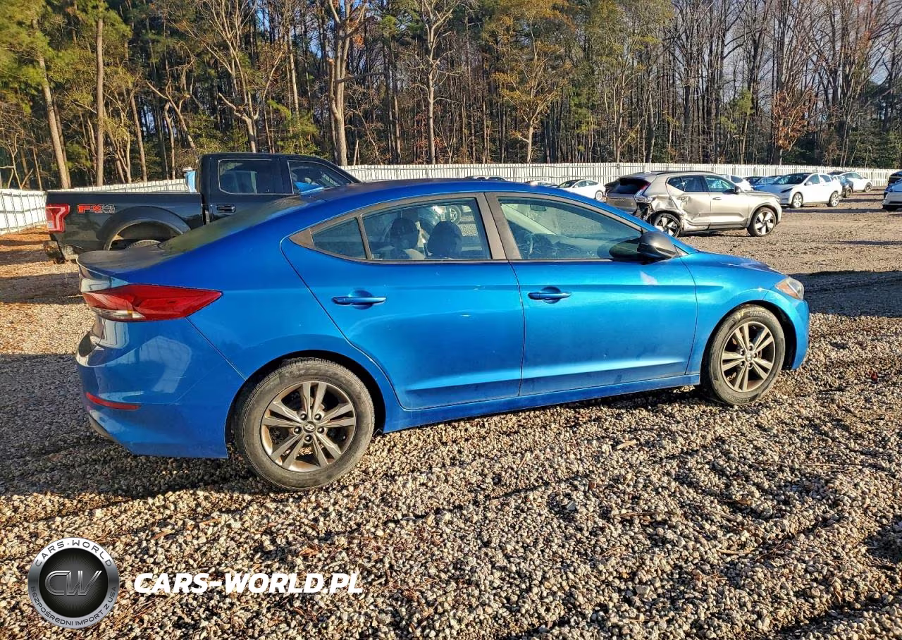 2017 Hyundai Elantra Se VIN:5NPD84LF8HH146839 - 3