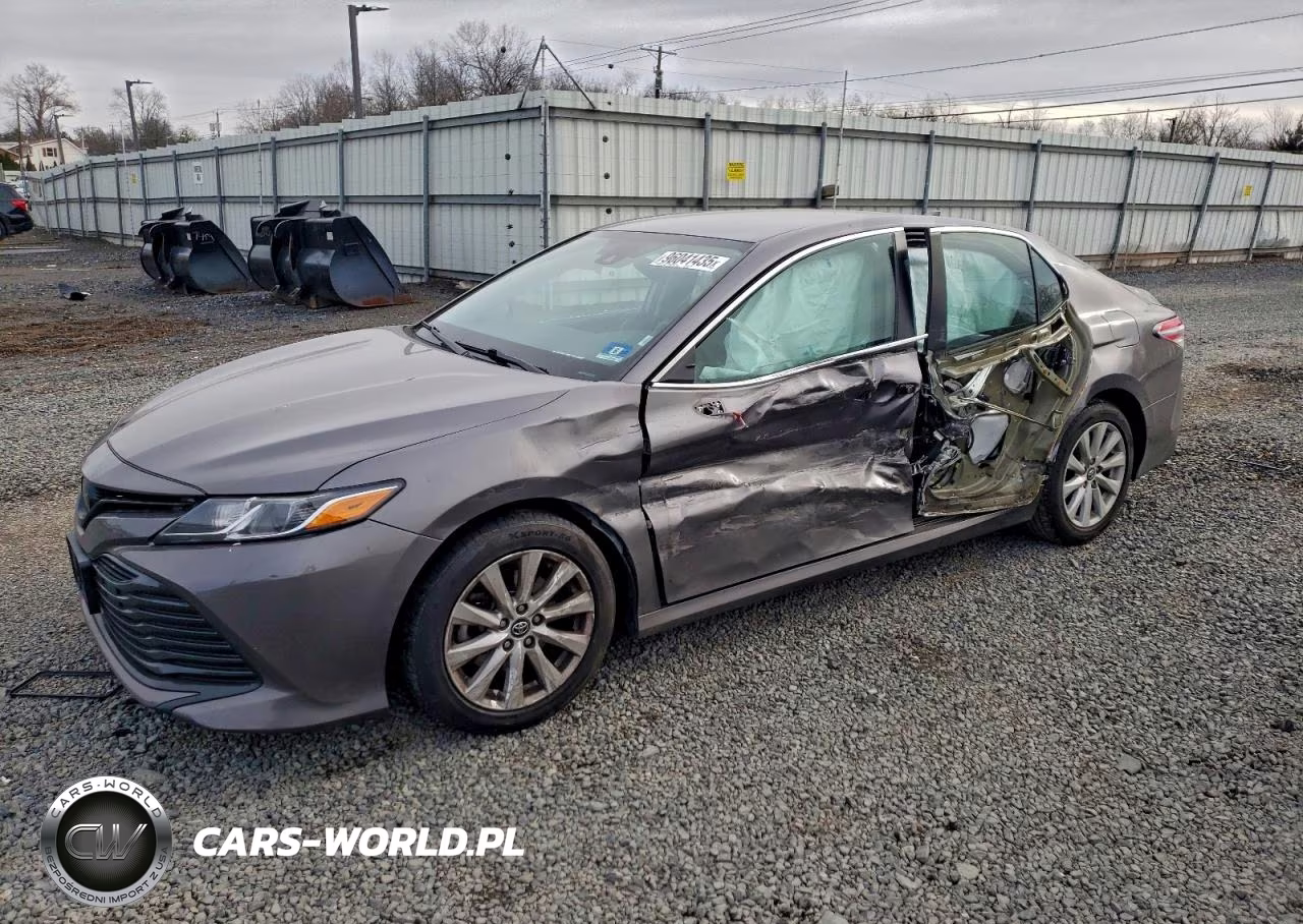 2020 Toyota Camry Le