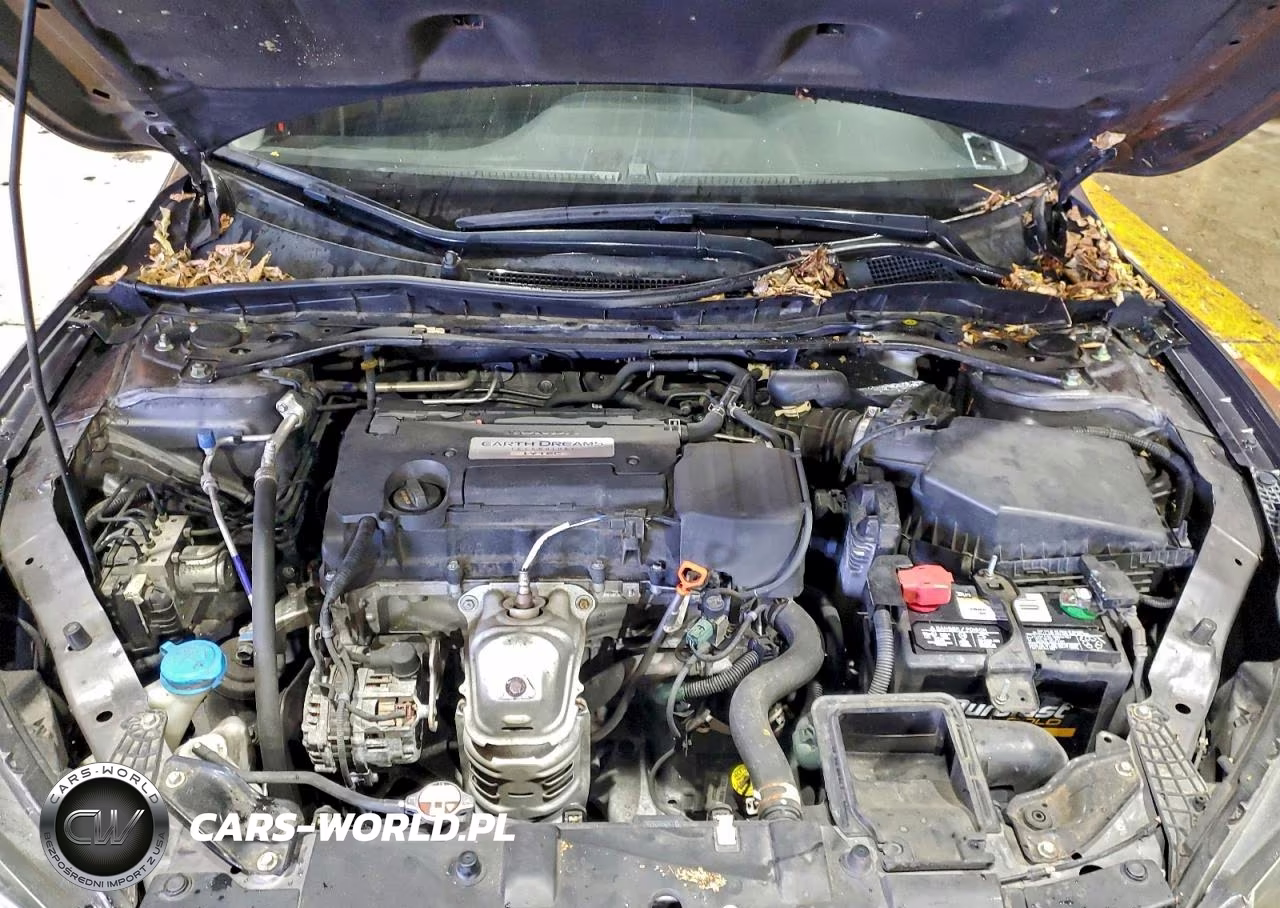 2015 Honda Accord Sport VIN:1HGCR2F59FA149013 - 11