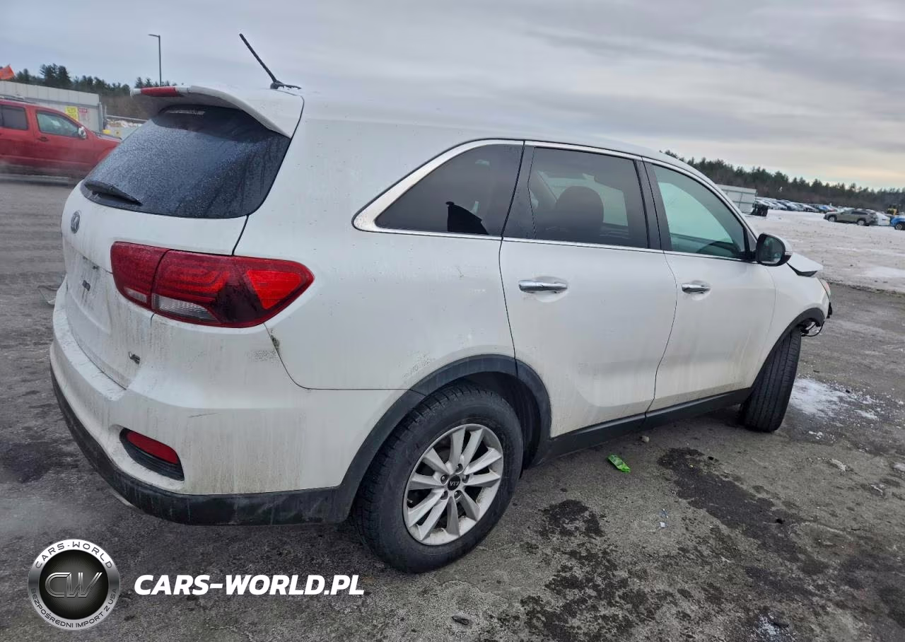 2020 Kia Sorento S VIN:5XYPG4A59LG632442 - 3