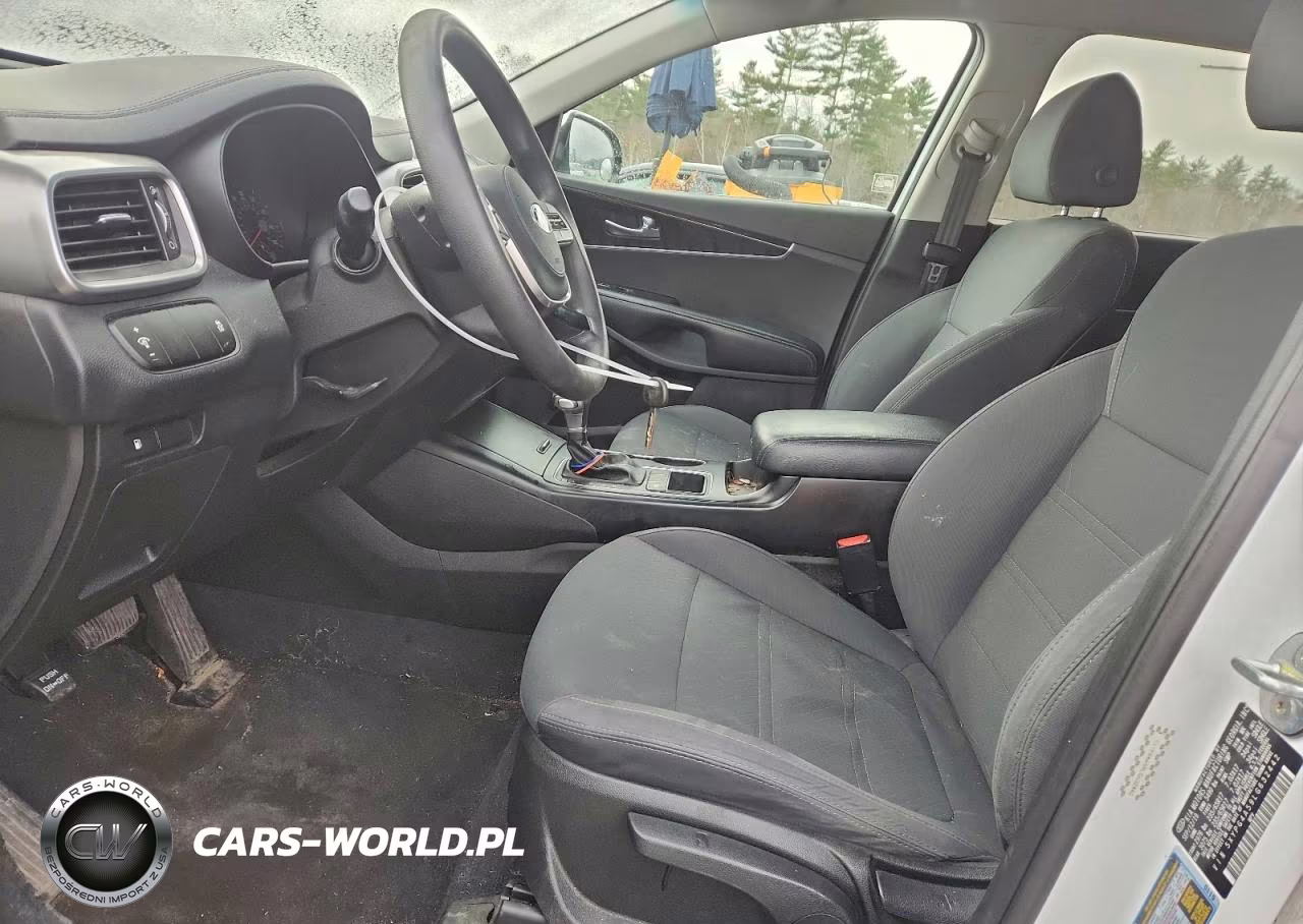 2020 Kia Sorento S VIN:5XYPG4A59LG632442 - 7
