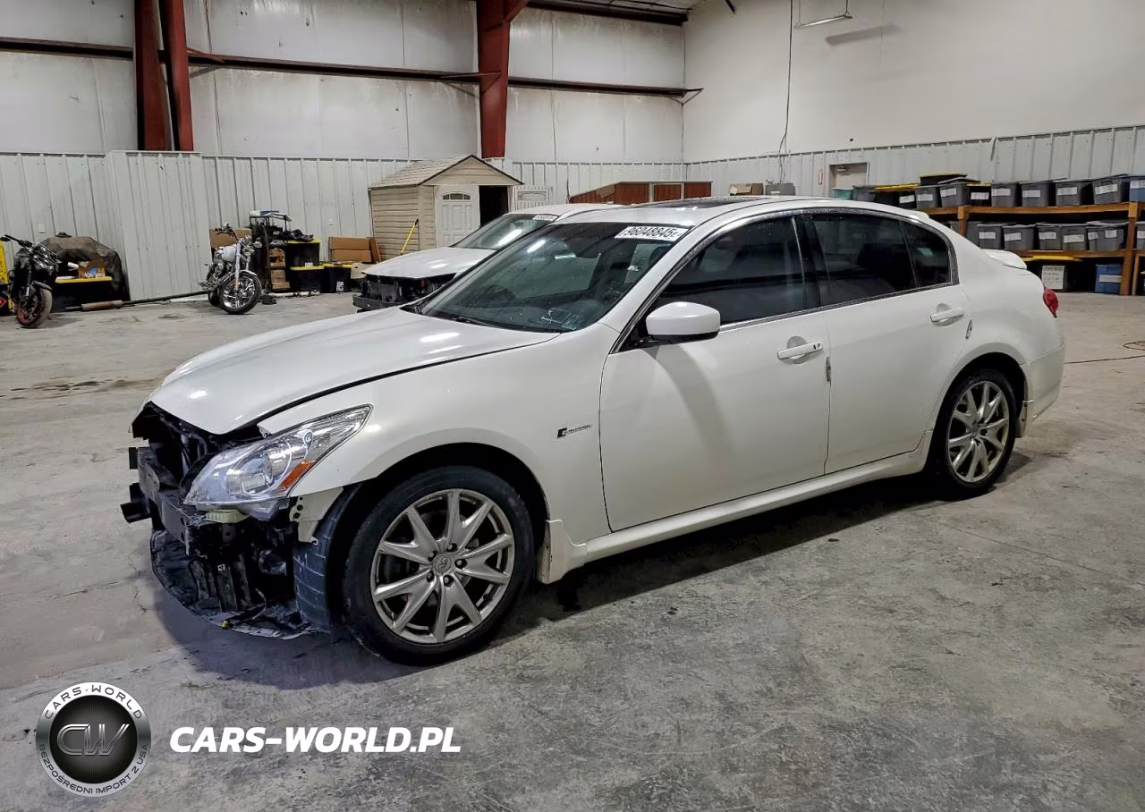 2011 Infiniti G37 – zdjęcie 1 z 12