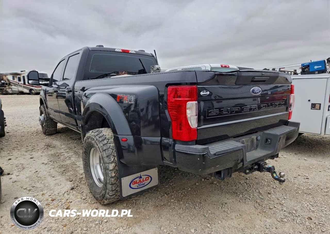 2020 Ford F350 Super Duty VIN:1FT8W3DT9LEC28268 - 3