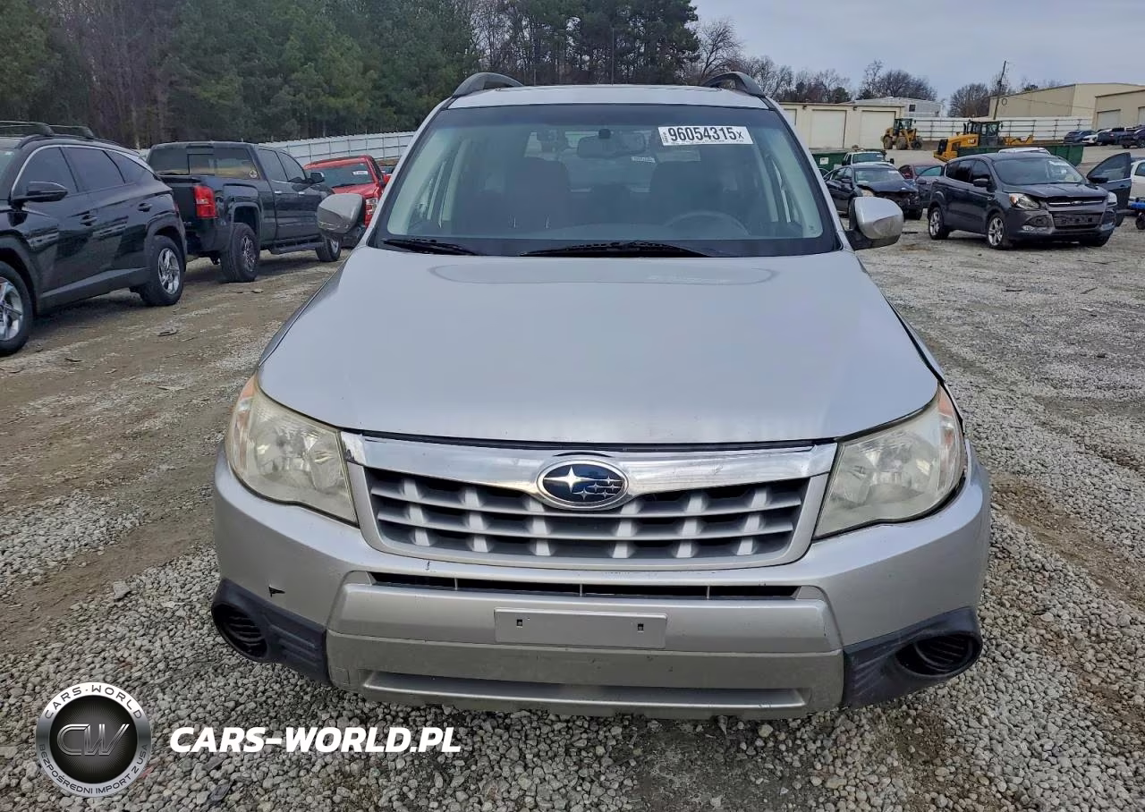 2011 Subaru Forester 2.5X Premium VIN:JF2SHBDC8BH745733 - 5