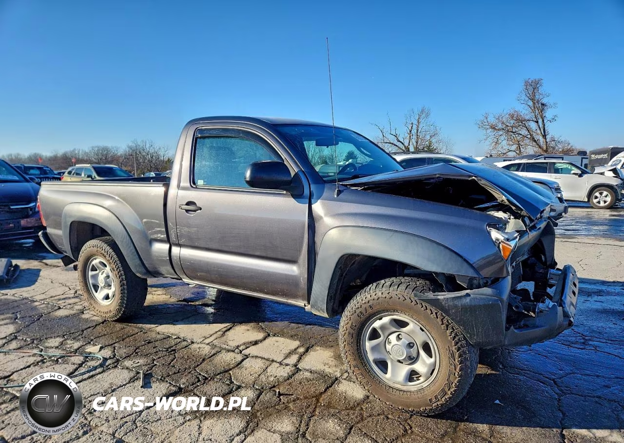 2014 Toyota Tacoma VIN:5TFPX4EN4EX019588 - 4