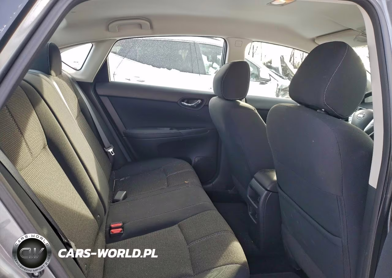 2016 Nissan Sentra S VIN:3N1AB7AP4GY319214 - 10