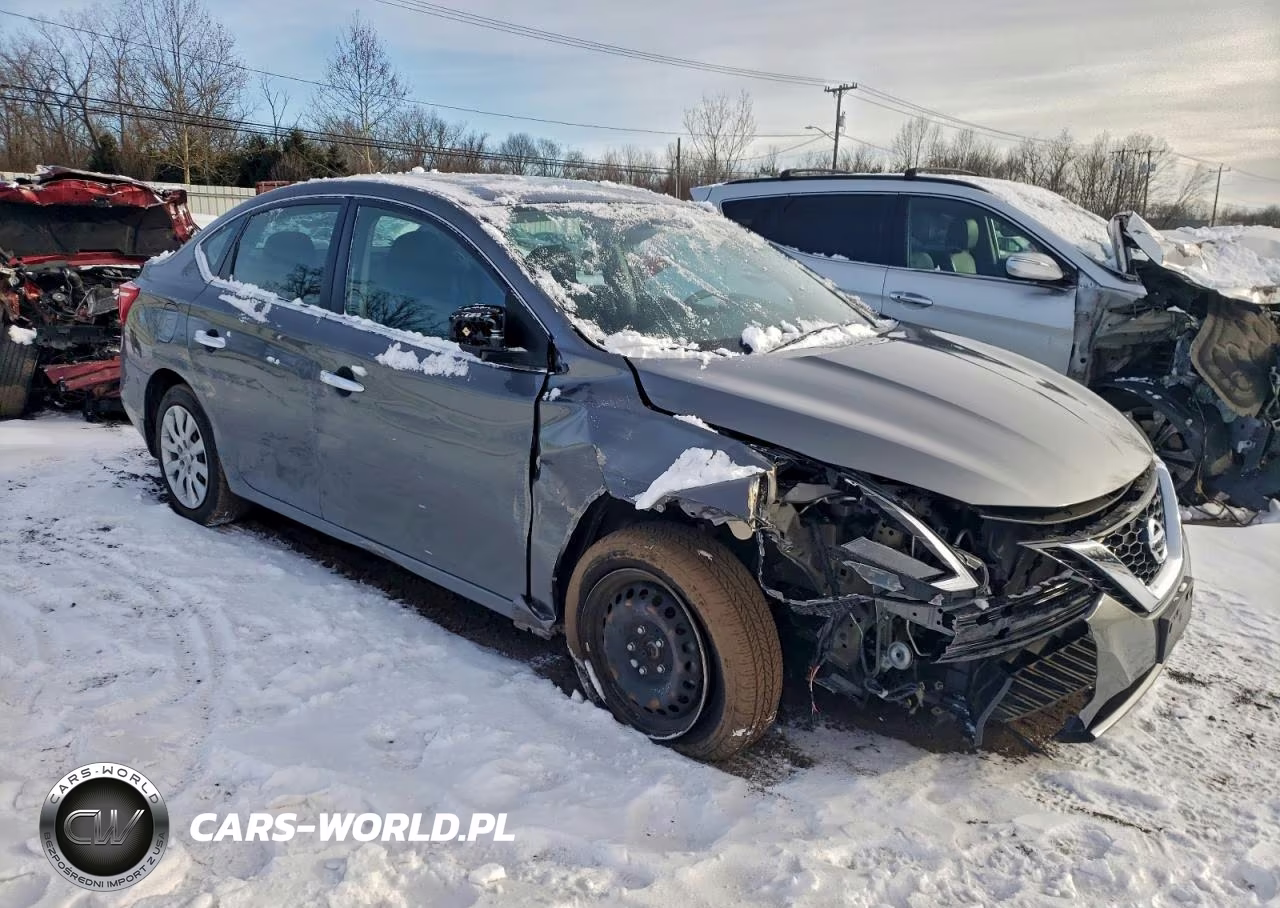 2016 Nissan Sentra S VIN:3N1AB7AP4GY319214 - 4