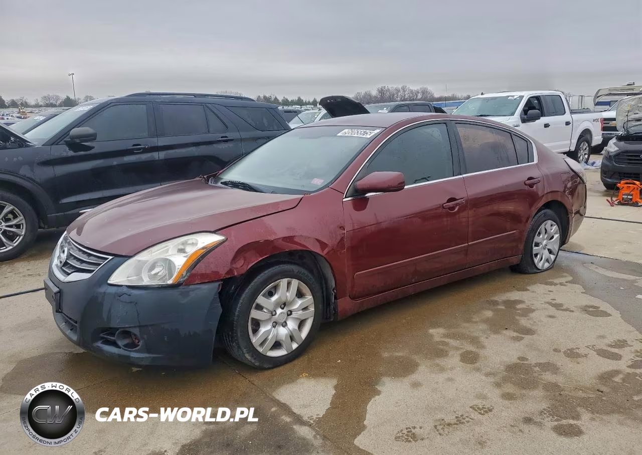 2012 Nissan Altima Base