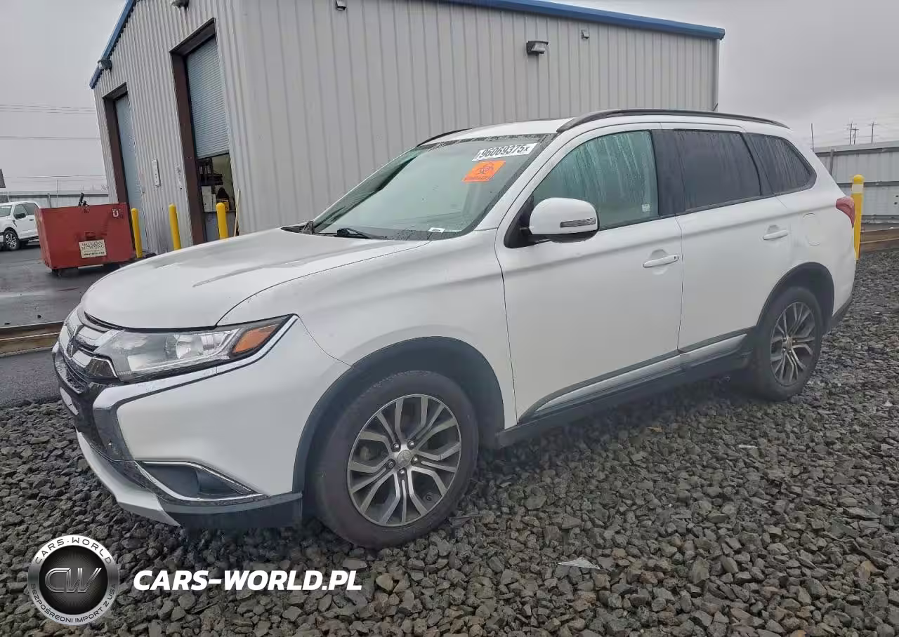 2016 Mitsubishi Outlander Se