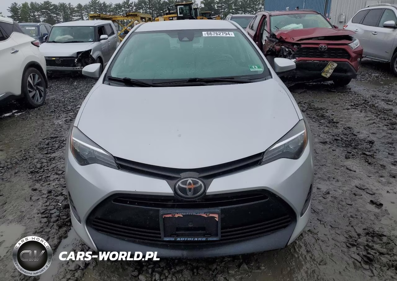2019 Toyota Corolla L VIN:2T1BURHE4KC158027 - 5