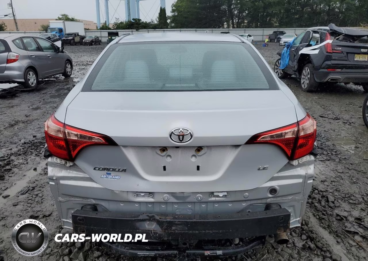 2019 Toyota Corolla L VIN:2T1BURHE4KC158027 - 6