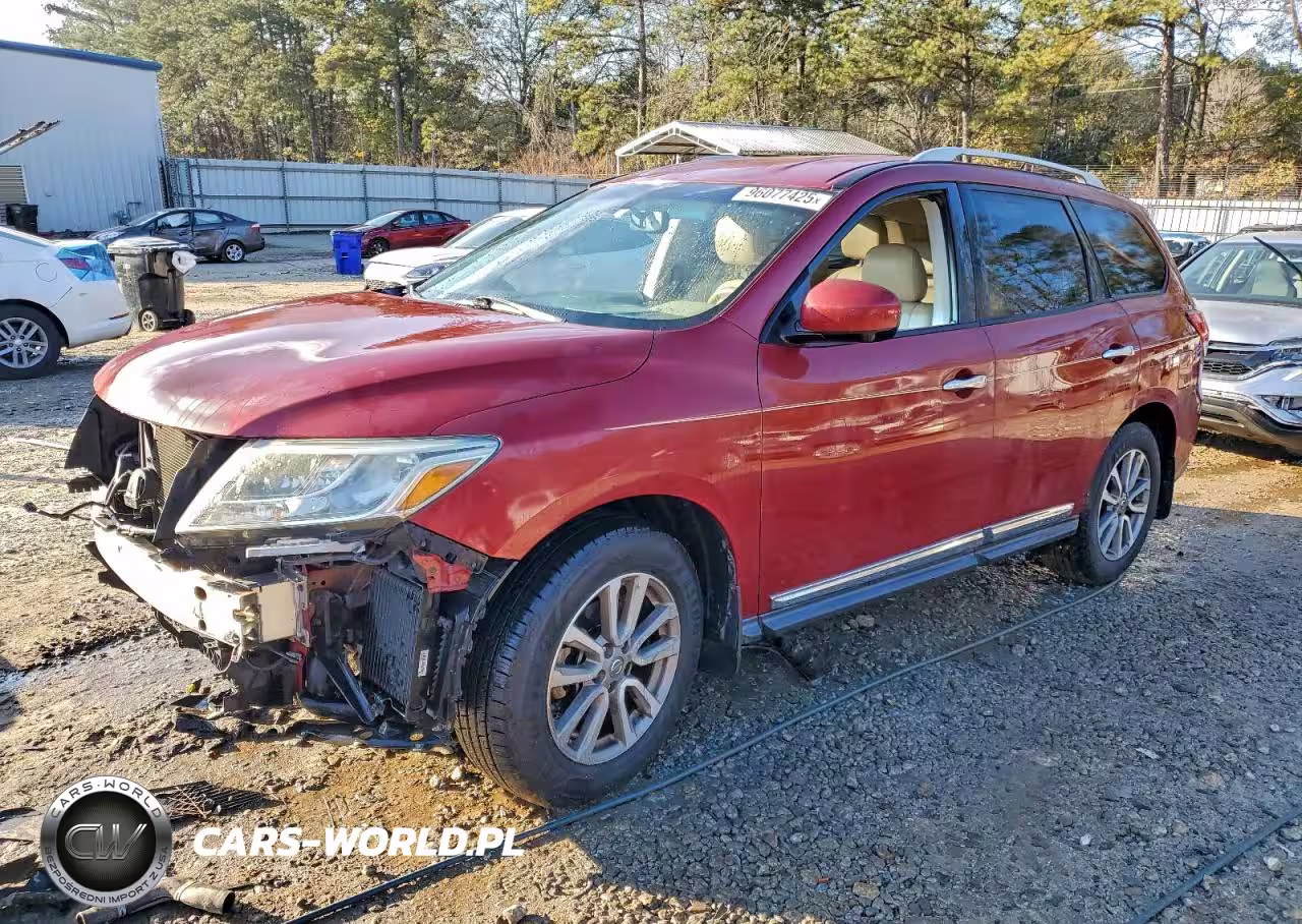 2015 Nissan Pathfinder S