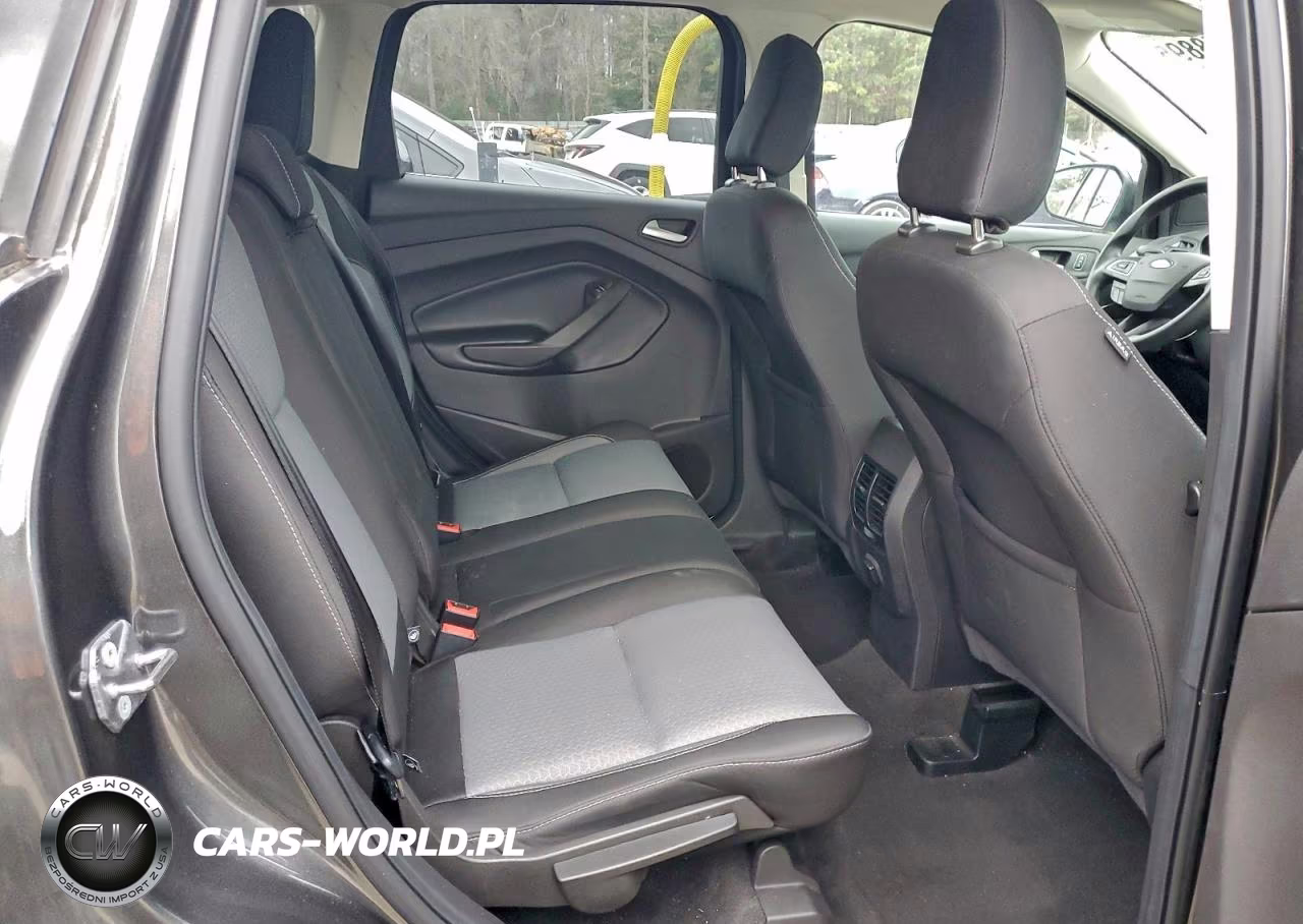 2019 Ford Escape Se VIN:1FMCU9GD6KUB44092 - 10