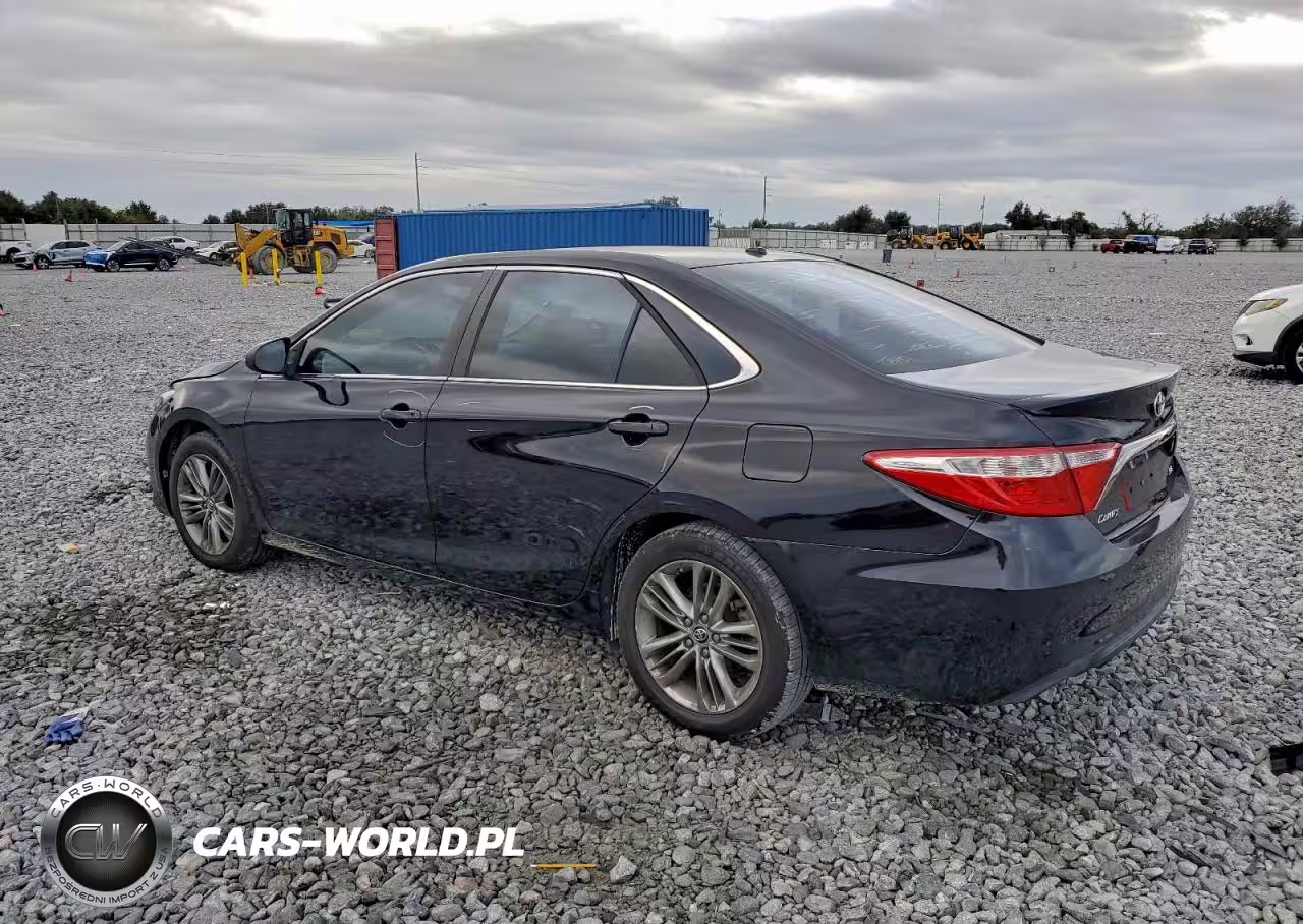 2015 Toyota Camry Le VIN:4T1BF1FK1FU103947 - 2