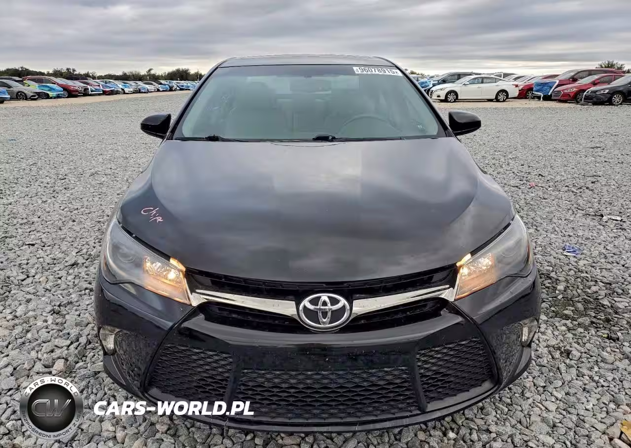 2015 Toyota Camry Le VIN:4T1BF1FK1FU103947 - 5
