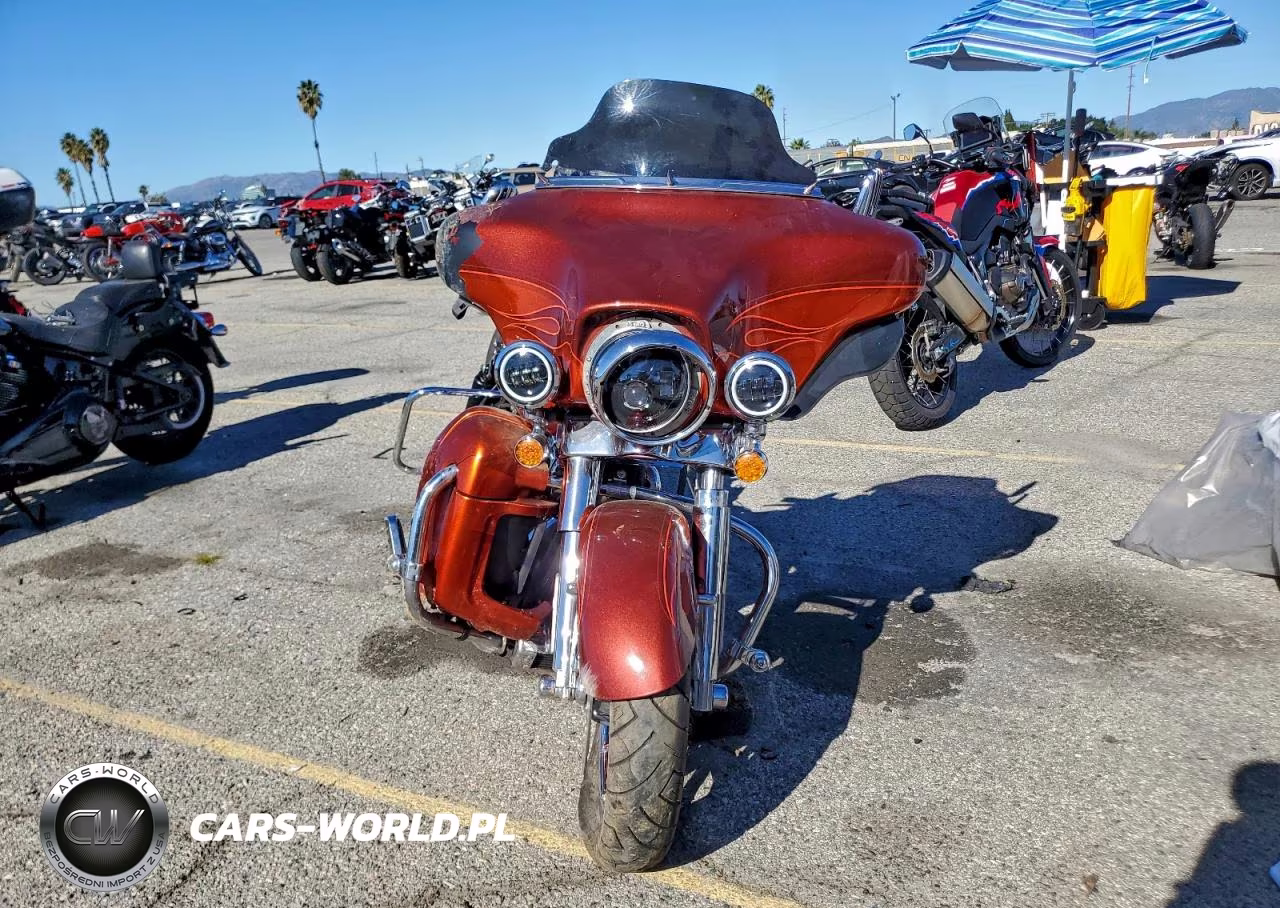 2010 Harley Davidson Flhtcuse5 VIN:1HD1PR819AB952789 - 2