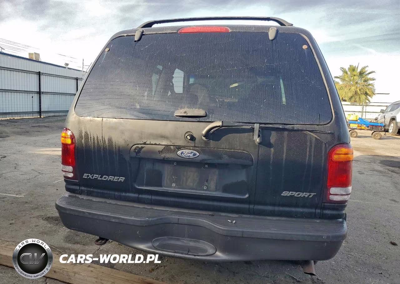 1998 Ford Explorer VIN:1FMYU22E8WUB33145 - 6