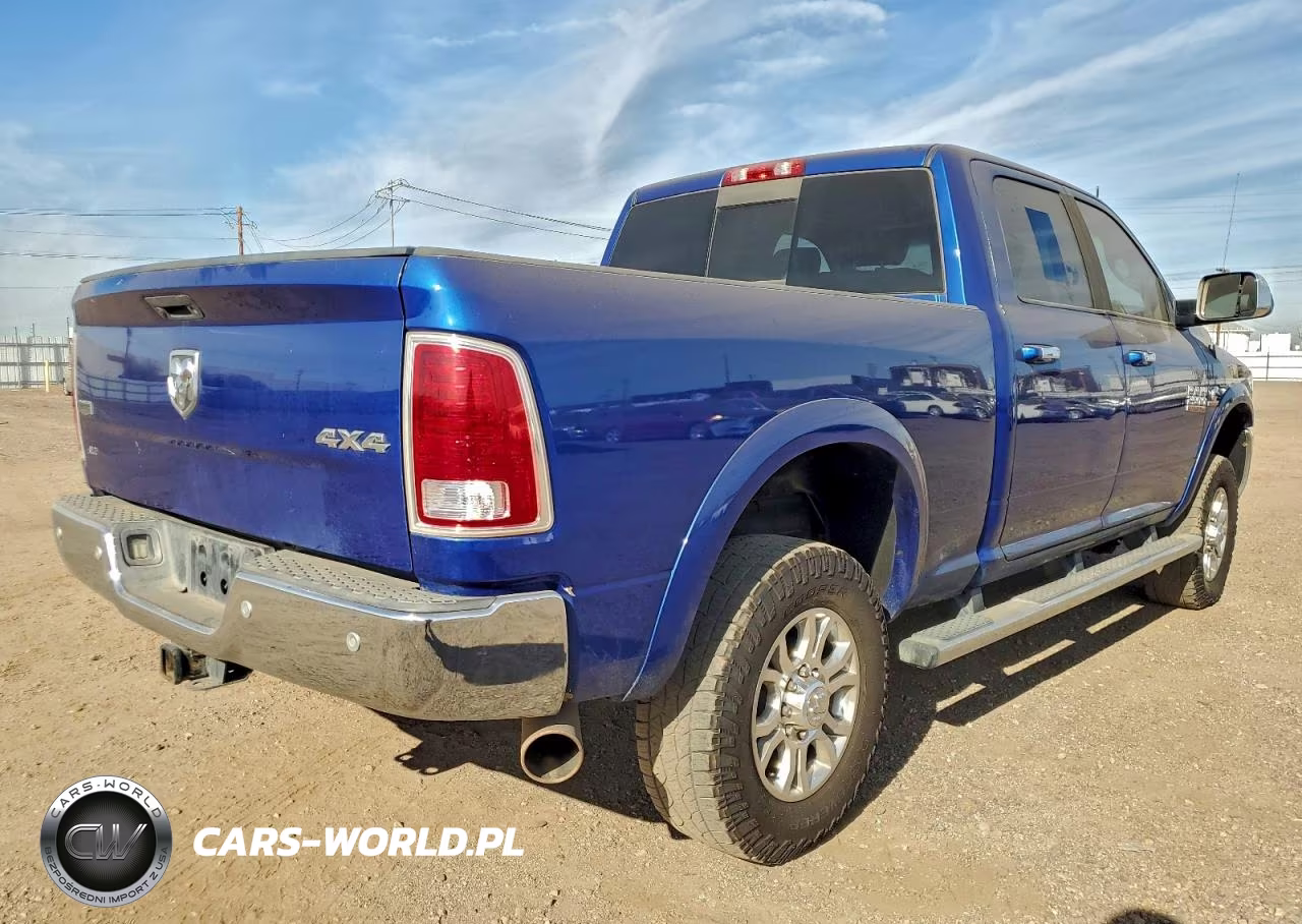 2016 Ram 2500 Laramie VIN:3C6UR5FL4GG369365 - 3