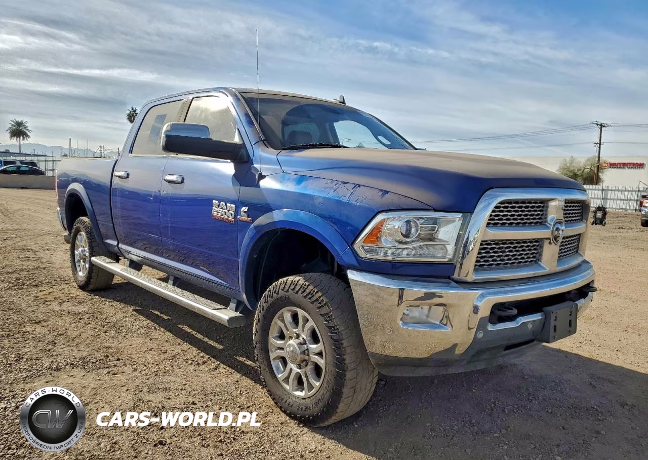 2016 Ram 2500 Laramie VIN:3C6UR5FL4GG369365 - 4