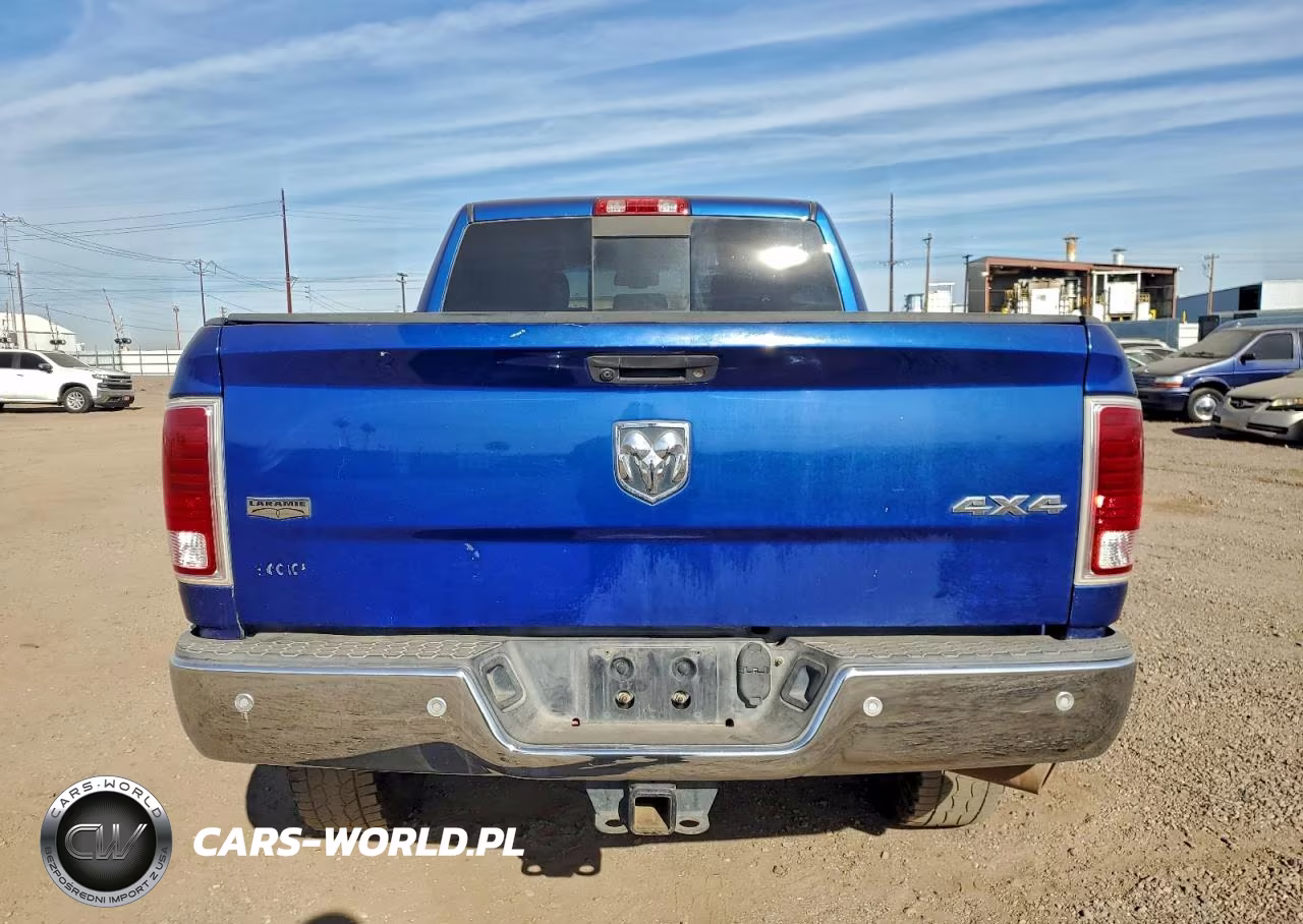 2016 Ram 2500 Laramie VIN:3C6UR5FL4GG369365 - 6