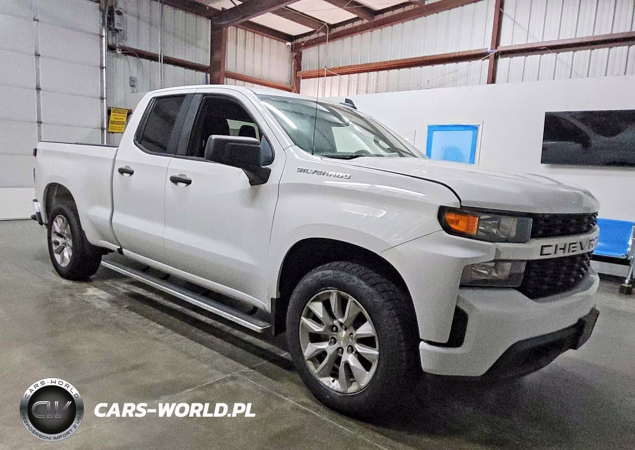 2020 Chevrolet Silverado C1500 Custom VIN:1GCRWBEK0LZ217267 - 4