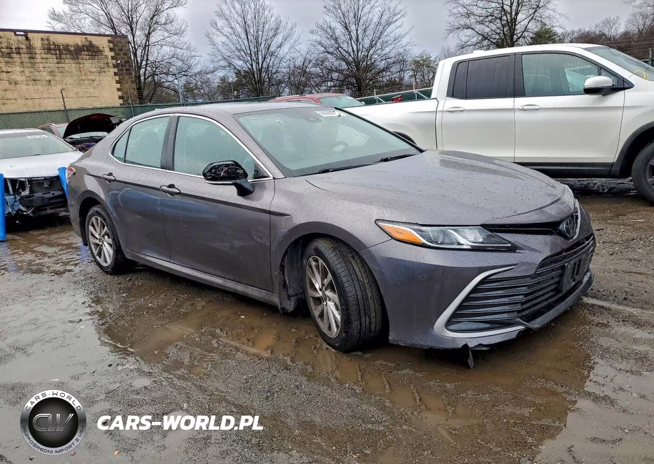 2023 Toyota Camry Le VIN:4T1C11BKXPU088052 - 4