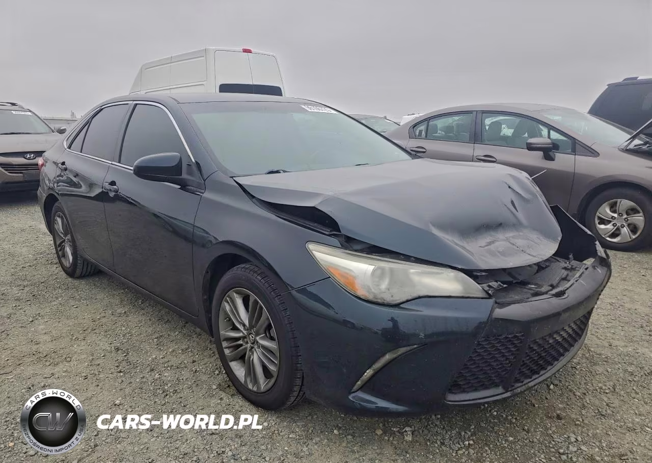 2015 Toyota Camry Le VIN:4T1BF1FKXFU894513 - 4