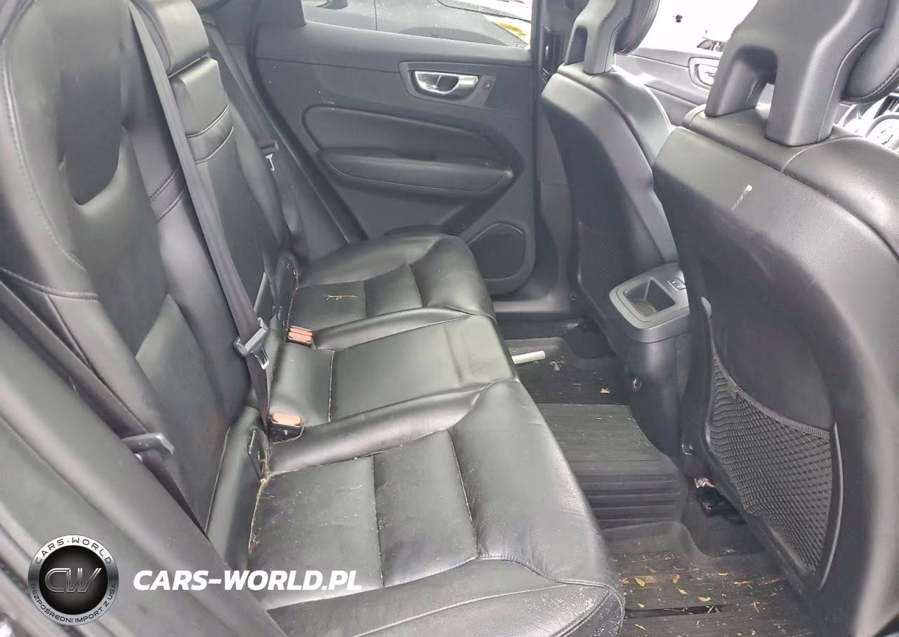 2019 Volvo Xc60 T5 VIN:LYV102RK9KB192416 - 10