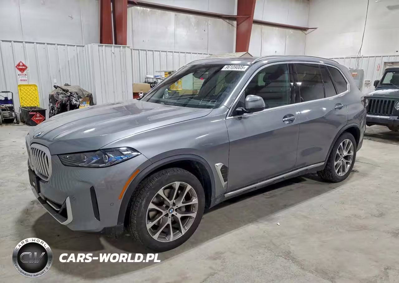 2025 BMW X5 xDrive40I