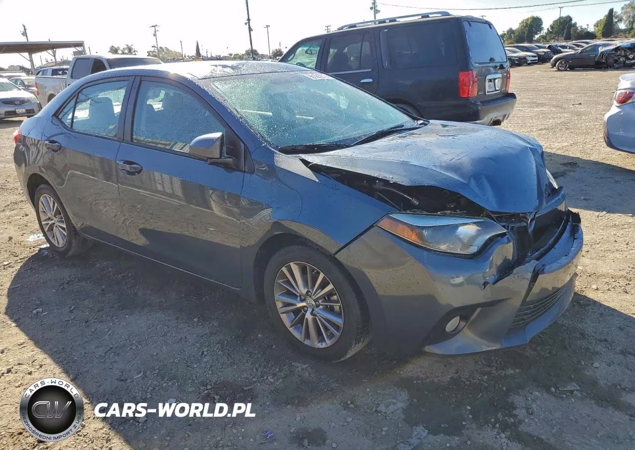 2015 Toyota Corolla Le Plus VIN:2T1BURHE6FC432821 - 4