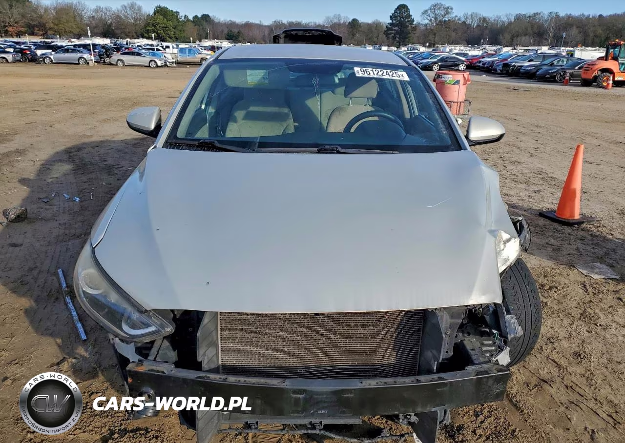 2017 Hyundai Elantra Se VIN:KMHD84LF2HU136129 - 5