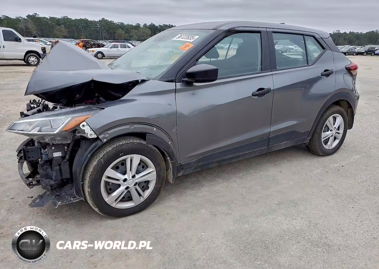 2023 Nissan Kicks S