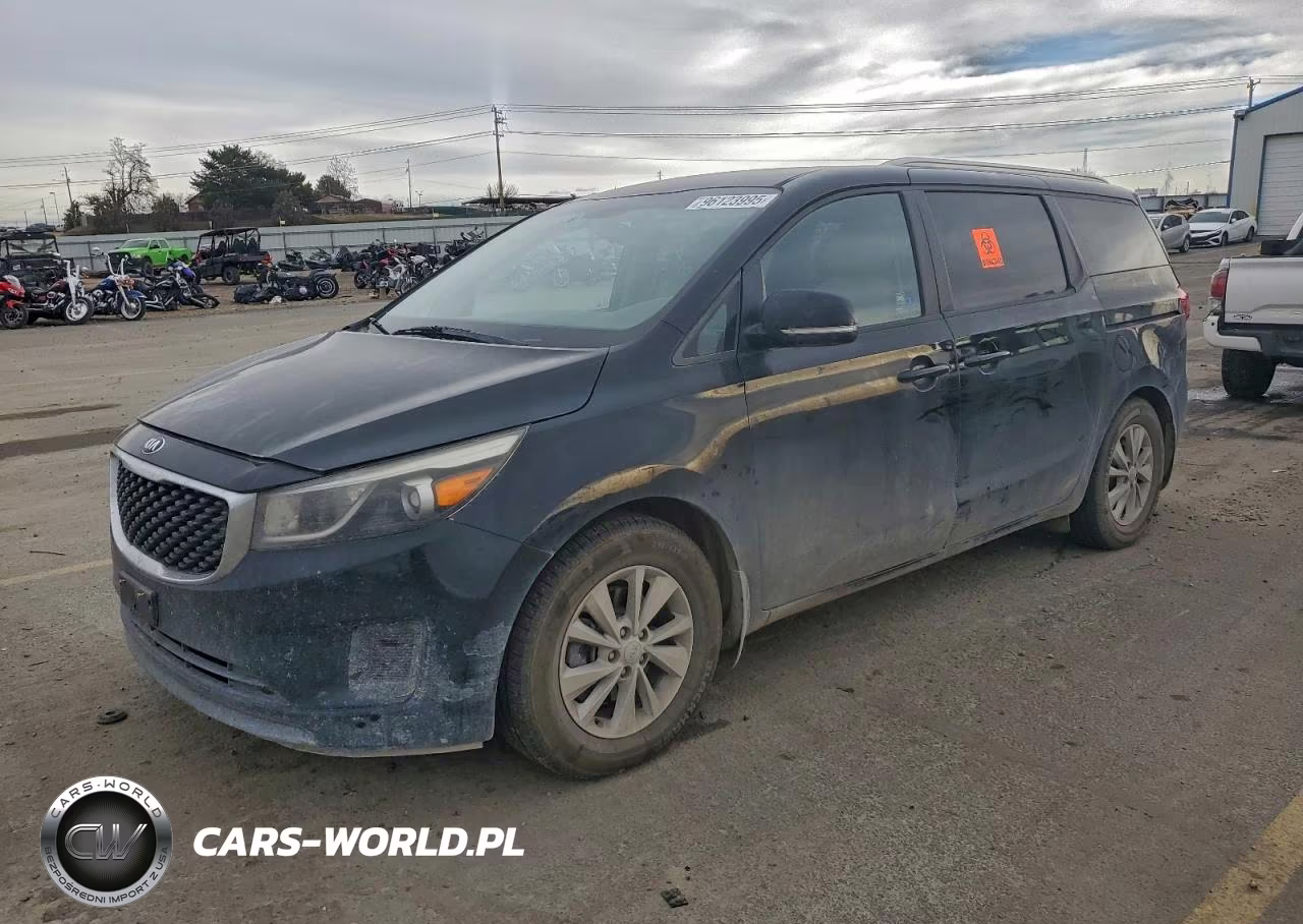 2015 Kia Sedona Lx