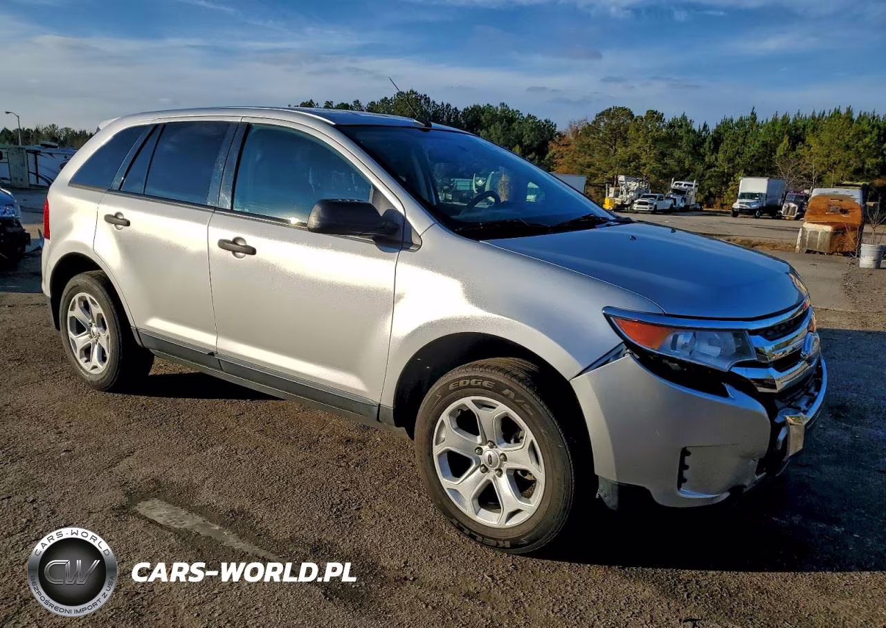 2013 Ford Edge Se VIN:2FMDK4GC5DBC96989 - 4