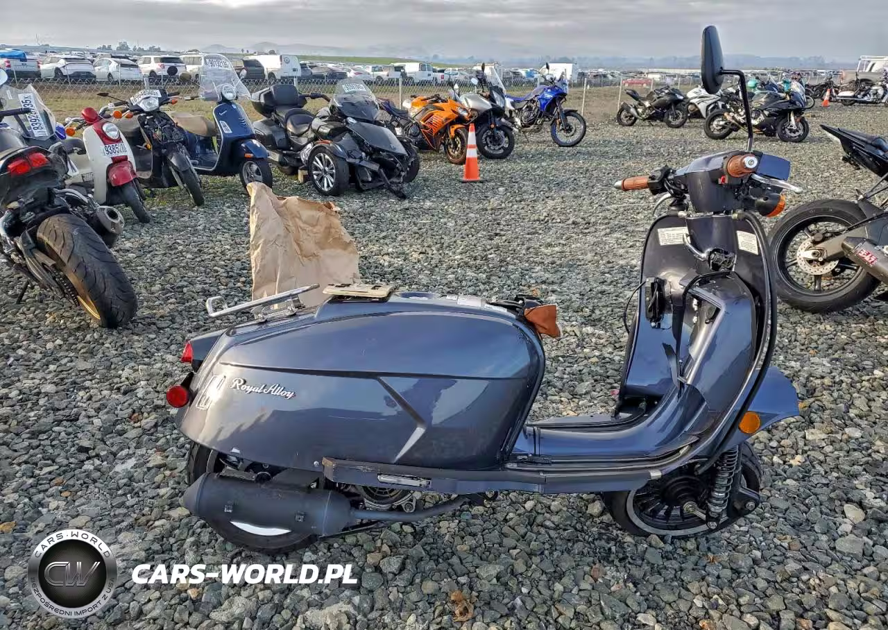 2021 Royal Tag Scooter