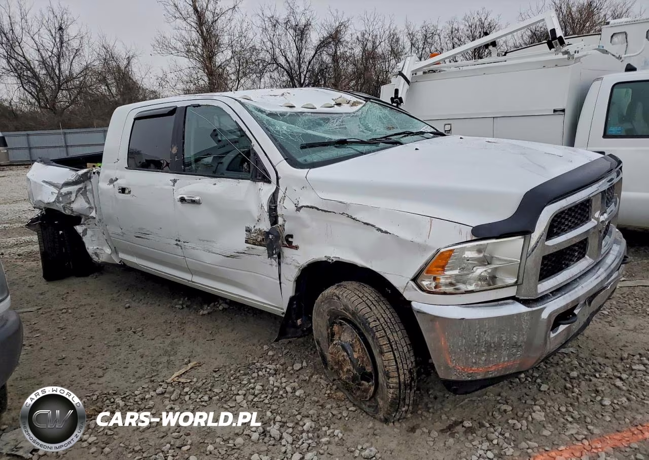 2017 Ram 3500 Slt VIN:3C63RRLL4HG560731 - 4