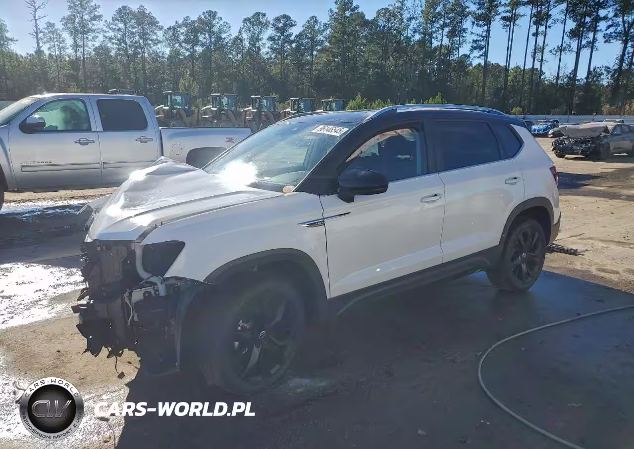 2024 Volkswagen Taos Se