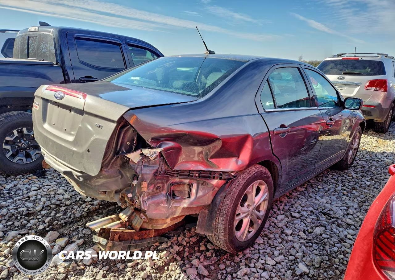 2012 Ford Fusion Se VIN:3FAHP0HA9CR361006 - 3
